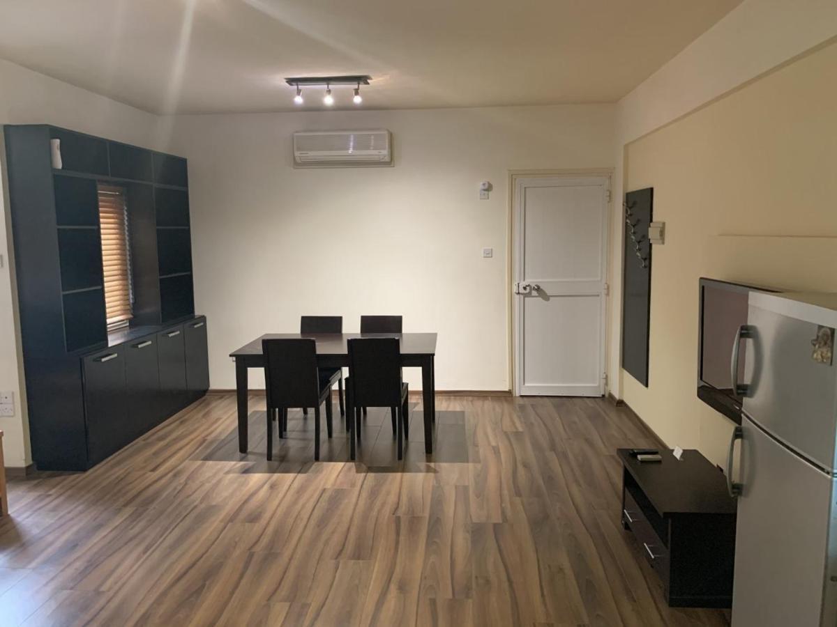 Kika Court 2 Appartement Paralimni Buitenkant foto